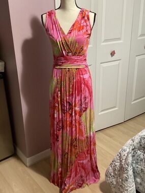 Jennifer Lopez Pink and Orange Floral Maxi Dress